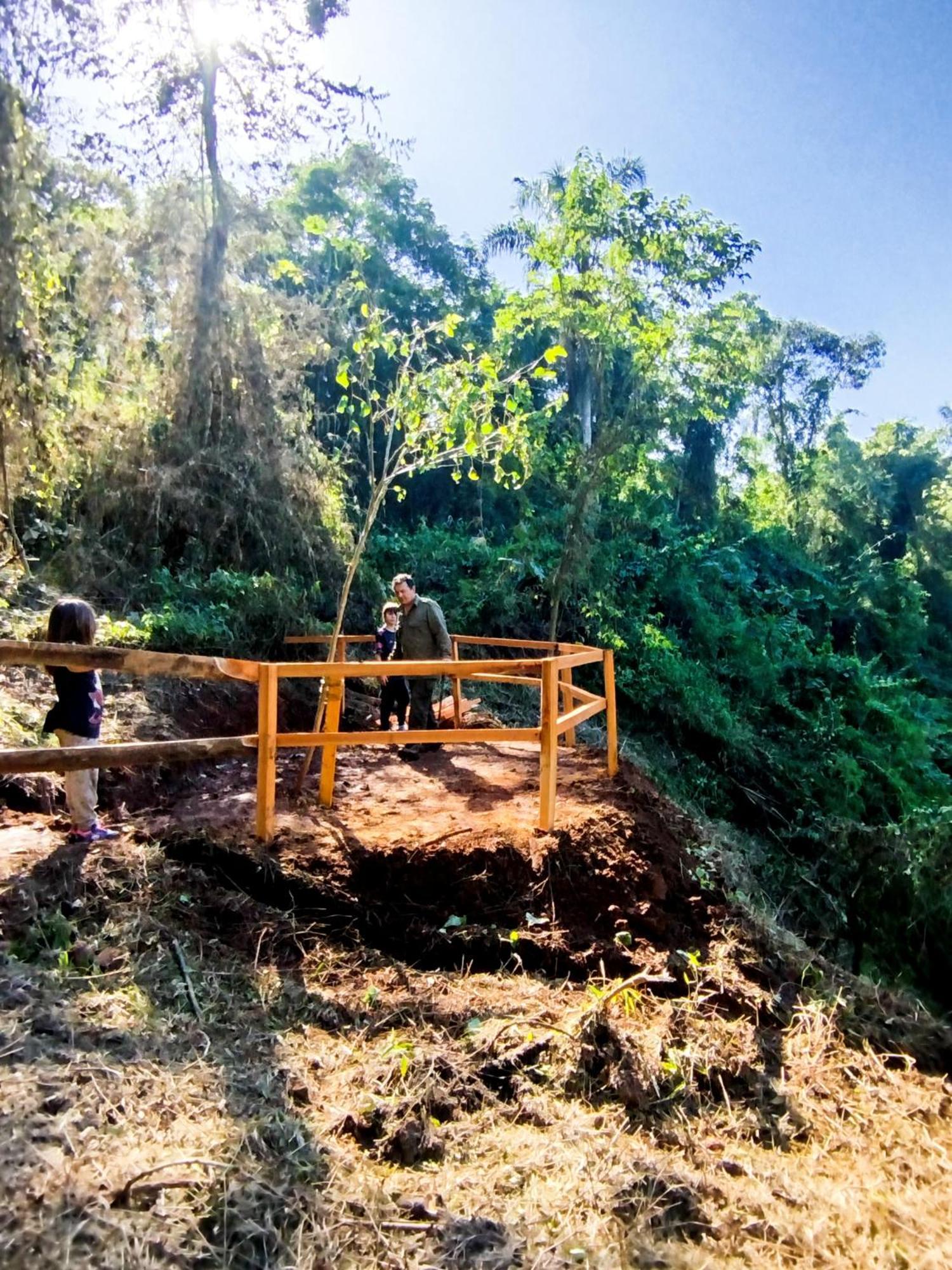 Yasi Yatere Reserva Agroecologica El Soberbio Exteriér fotografie